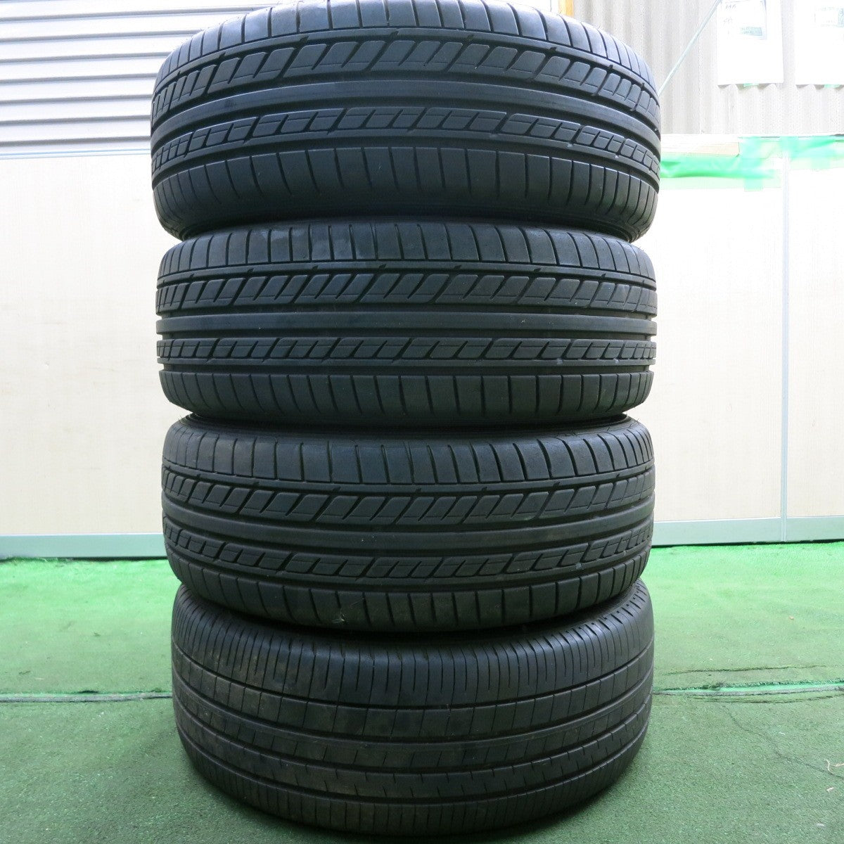 *送料無料* バリ溝！21年！9.5分★トヨタ 10系 アルファード 純正 225/55R17 グッドイヤー イーグル LS EXE ダンロップ VEURO 304 PCD114.3/5H★4060904HAノ