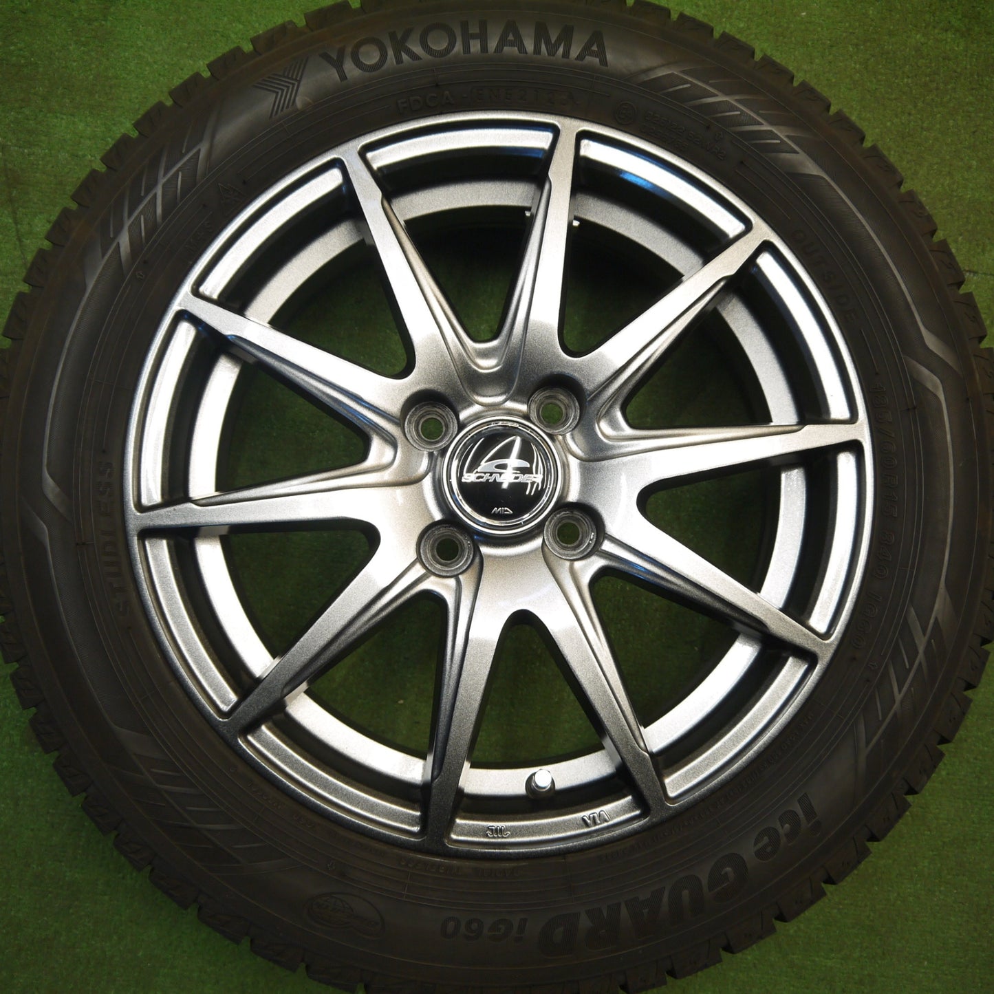 バリ溝！23年！キレイ！9分★スタッドレス 185/60R15 ヨコハマ アイスガード iG60 SCHNEIDER MiD シュナイダー 15インチ PCD100/4H★6030904Hス
