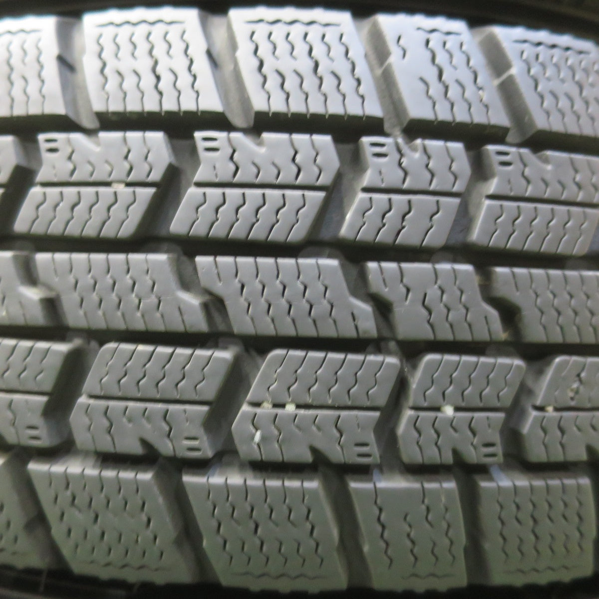 バリ溝！22年！9分◎スタッドレス 155/65R14 グッドイヤー アイスナビ7 JOKER ジョーカー 14インチ PCD100/4H◎6102011イス