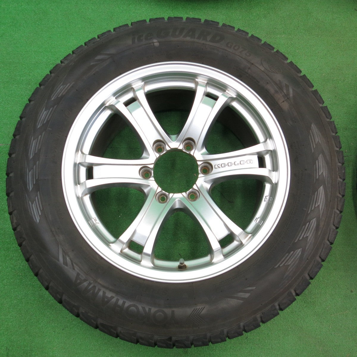 *送料無料* キレイ★スタッドレス KEELER キーラー 265/60R18 ヨコハマ アイスガード G075 18インチ PCD139.7/6H★4053103ナス