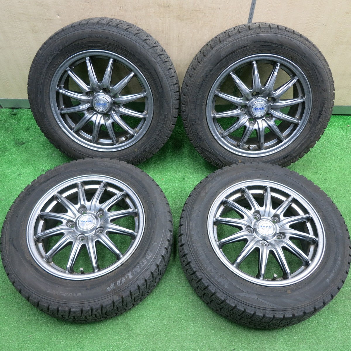 [送料無料] バリ溝！22年！8.5分★スタッドレス 185/65R15 ダンロップ ウインターマックス WM02 ZACK JP-812 MONZA 15インチ PCD114.3/5H★4123101HAス