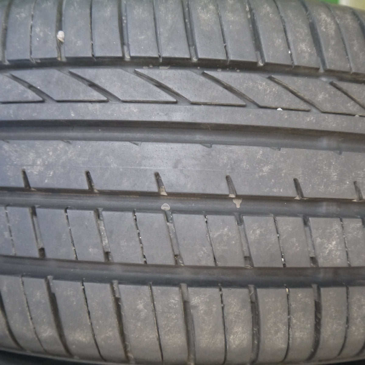バリ溝！23年！キレイ！9.5分◎日産 C25 セレナ ハイウェイスター 純正 195/60R16 グッドイヤー EfficientGrip Comfort 16インチ PCD114.3/5H◎6091802Hノ