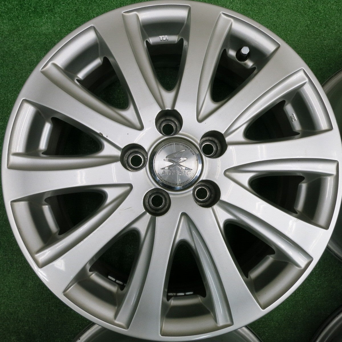 [送料無料] 4本価格★AIRBERG エアベルグ 15インチ ホイール 15×6J PCD100/5H★4102804HAホ