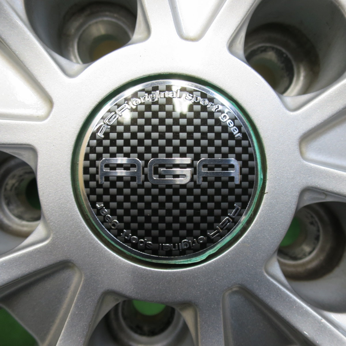 [送料無料] バリ溝！キレイ！8.5分★BMW 等 AGA Welt ヴェルト 225/60R18 スタッドレス ブリヂストン ブリザック RFT 18インチ PCD112/5H★4102201イス