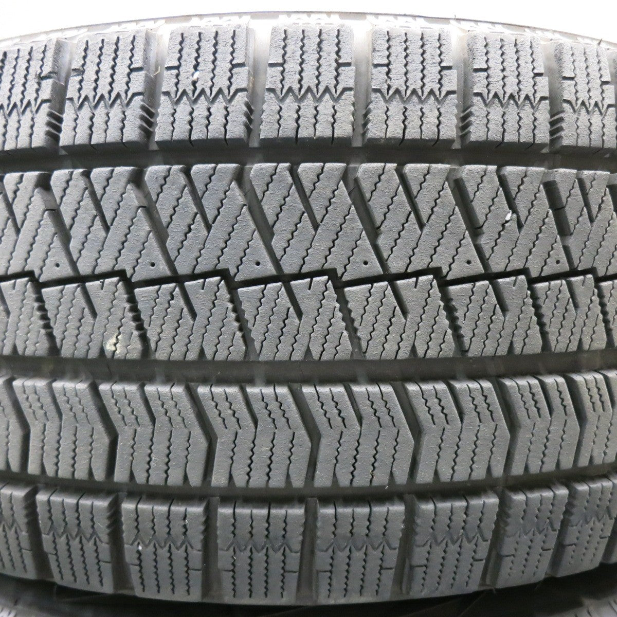 *送料無料* センサー付！バリ溝！20年！キレイ！9.5分★レクサス ES300h 純正 215/55R17 スタッドレス ブリヂストン ブリザック VRX2 PCD114.3/5H★4051404NJス