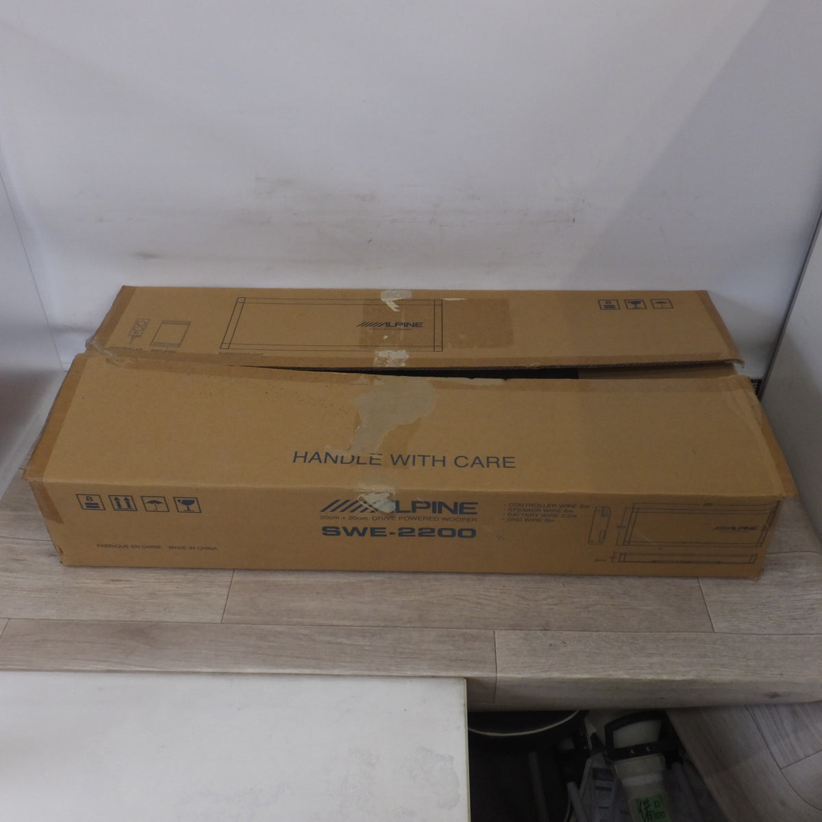 [送料無料] 岐阜発 現状品★アルパイン ALPINE パワードサブウーファー SWE-2200　DRIVE POWERED WOOFER★