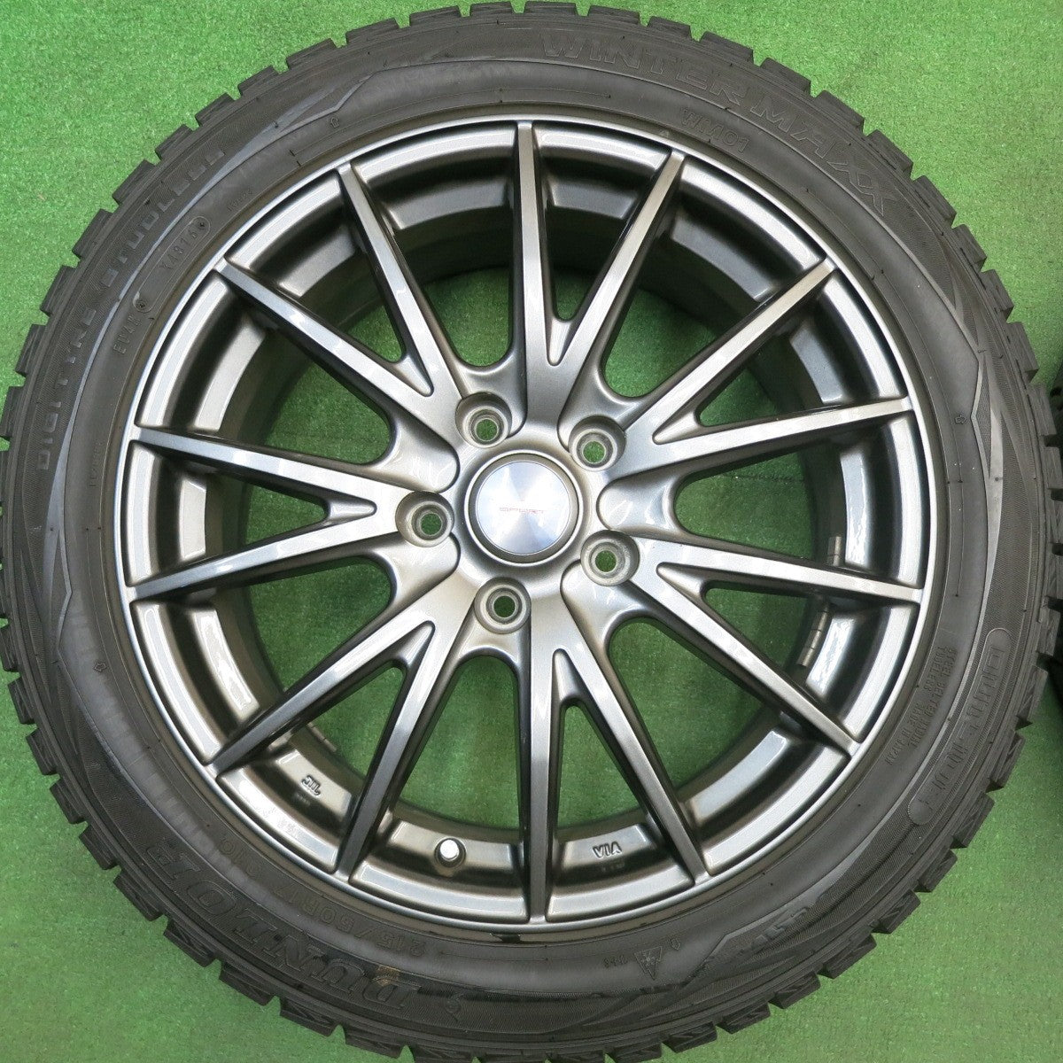 バリ溝！キレイ！9分★スタッドレス 215/50R17 ダンロップ ウインターマックス WM01 VELVA SPORT ヴェルヴァ 17インチ PCD114.3/5H★6012208HAス