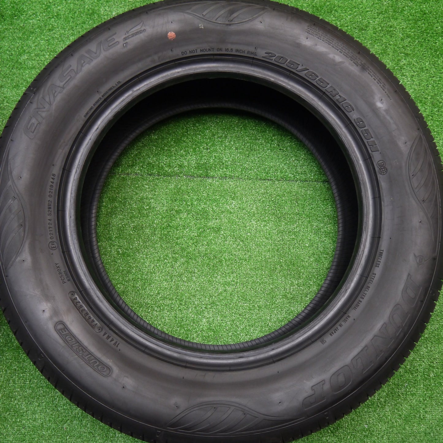 新車外し！24年★205/65R16 ダンロップ エナセーブ EC350+ タイヤ 16インチ セレナ ヤリスクロス 10 アルファード 等★5101404Hノタ