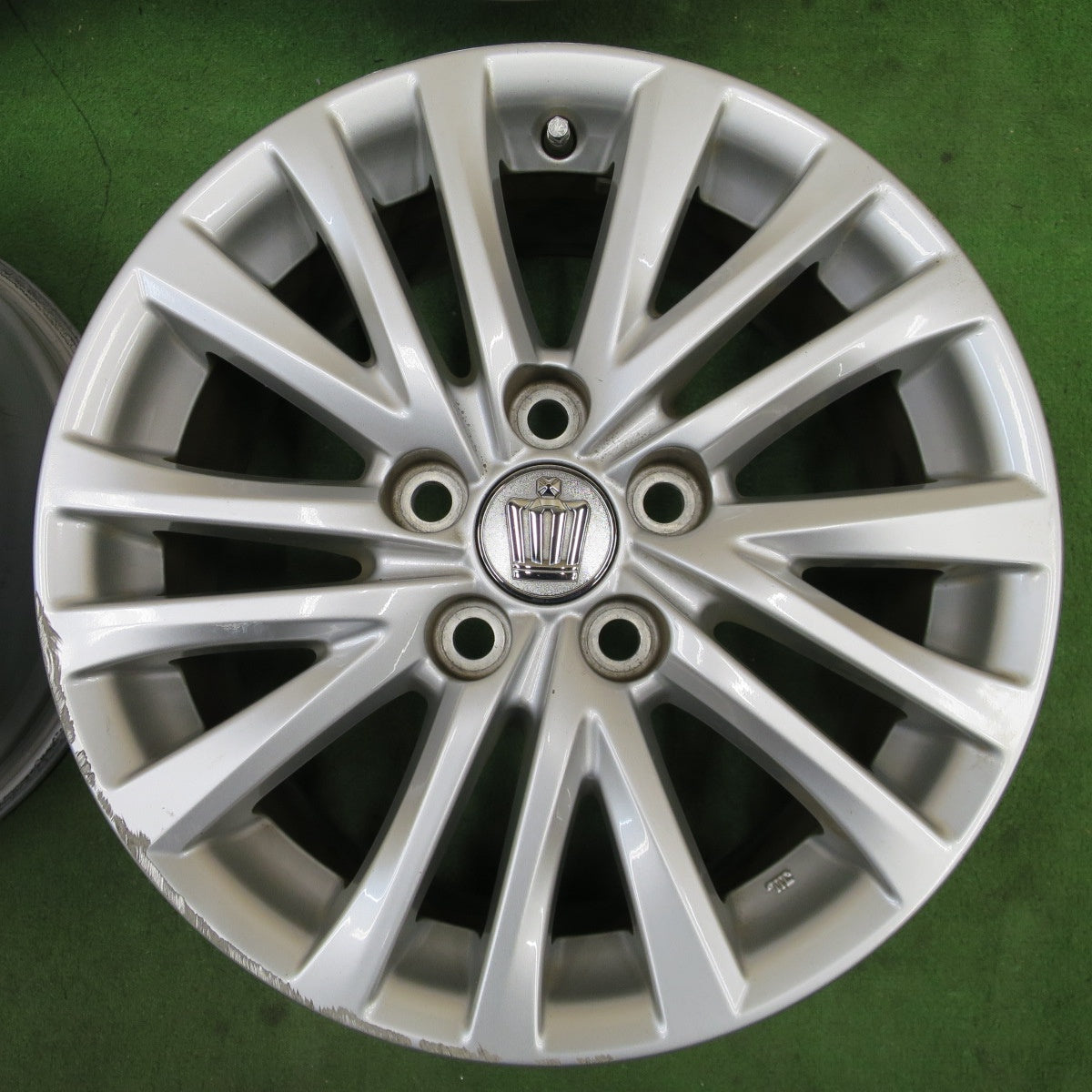 4本価格★トヨタ 210系 クラウン ロイヤル サルーン 純正 ホイール 16インチ 16×7J PCD114.3/5H★6021102NGホ