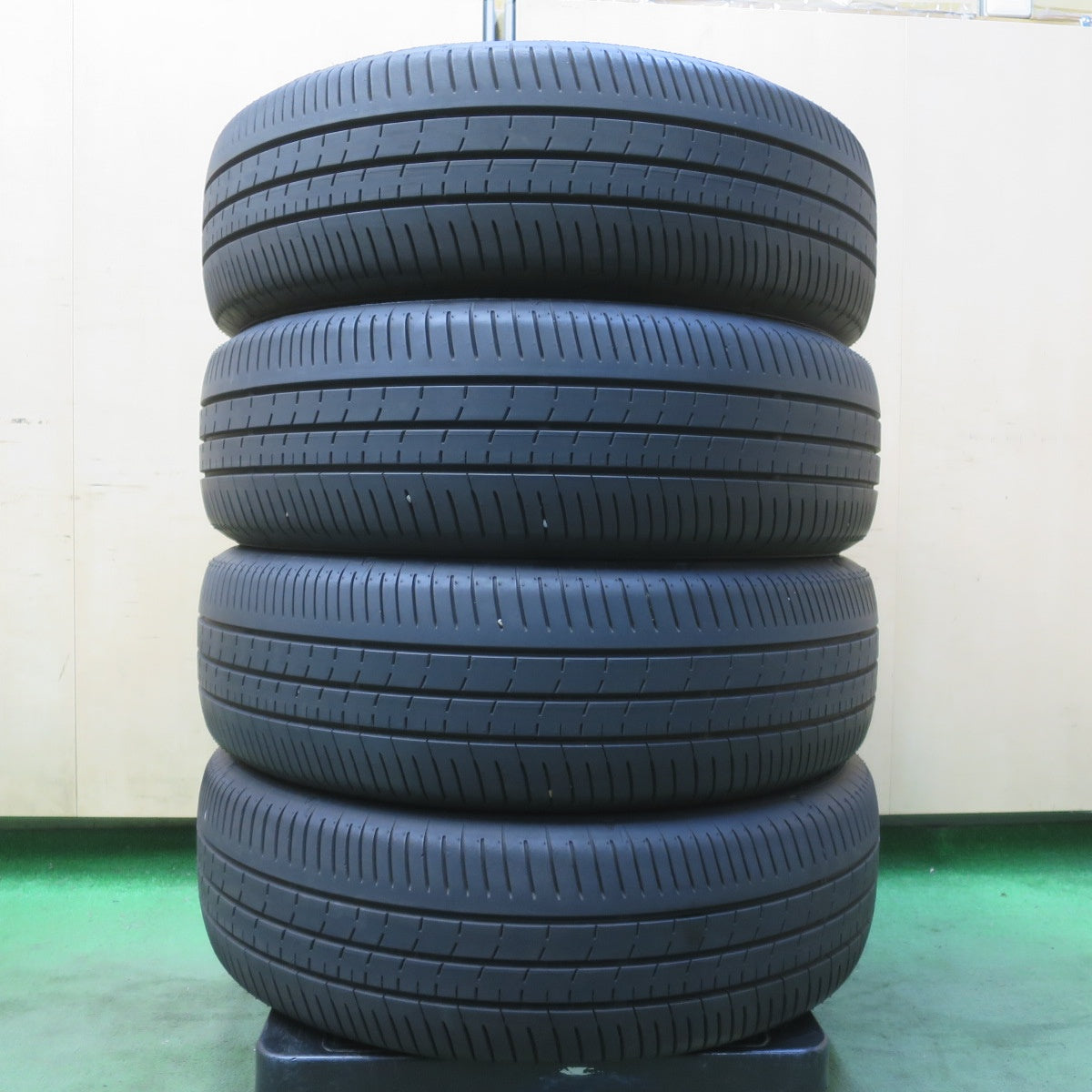 バリ溝！25年！ほぼ10分◎205/65R16 ダンロップ エナセーブ EC350+ タイヤ 16インチ セレナ ヤリスクロス カムリ 等◎6081002イノタ