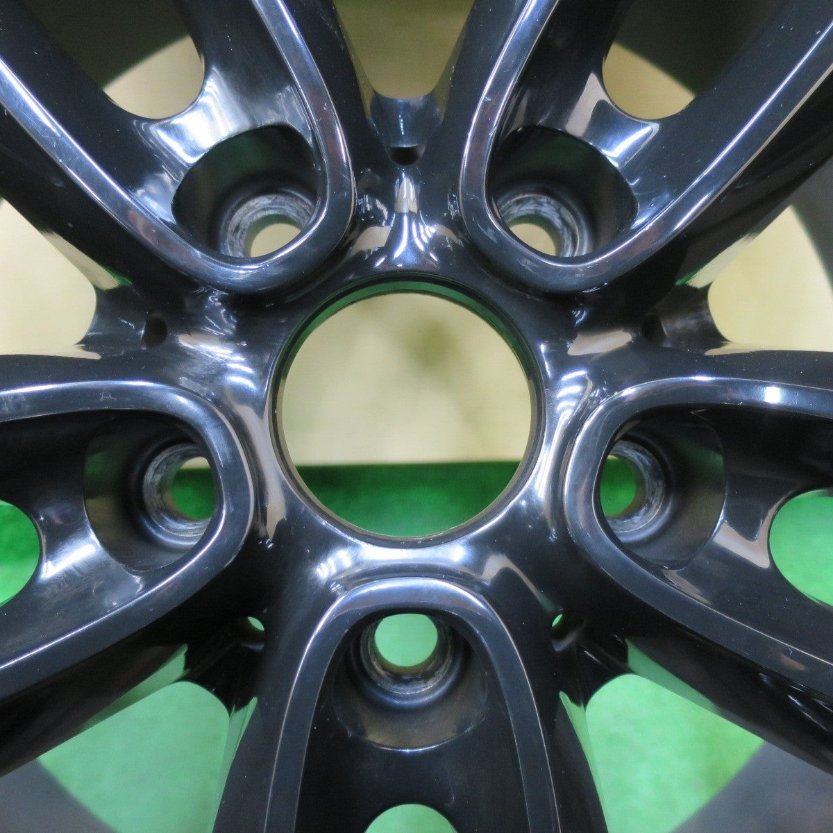 キレイ★BMW 等 MAK オクスフォード 225/55R17 スタッドレス ヨコハマ アイスガード iG60 17インチ PCD112/5H★5032404イス