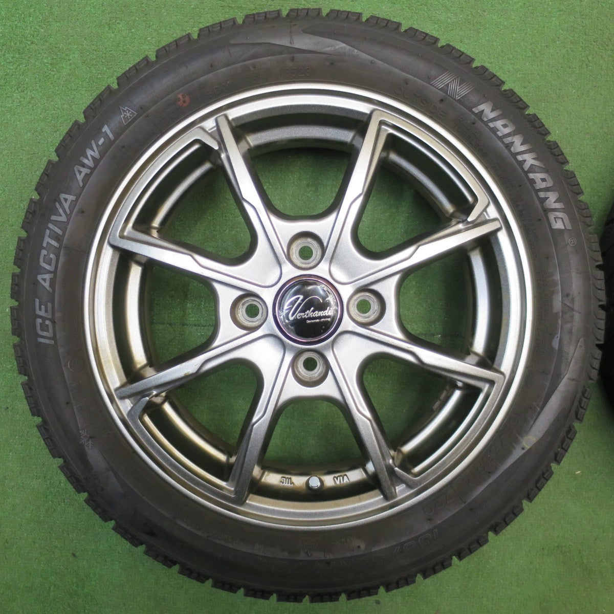バリ溝！23年！9.5分★スタッドレス 165/55R14 ナンカン アイスアクティバ AW-1 Verthandi ヴェルザンディ 14インチ 軽サイズ ワゴンR ゼスト 等 PCD100/4H★6031805NJス