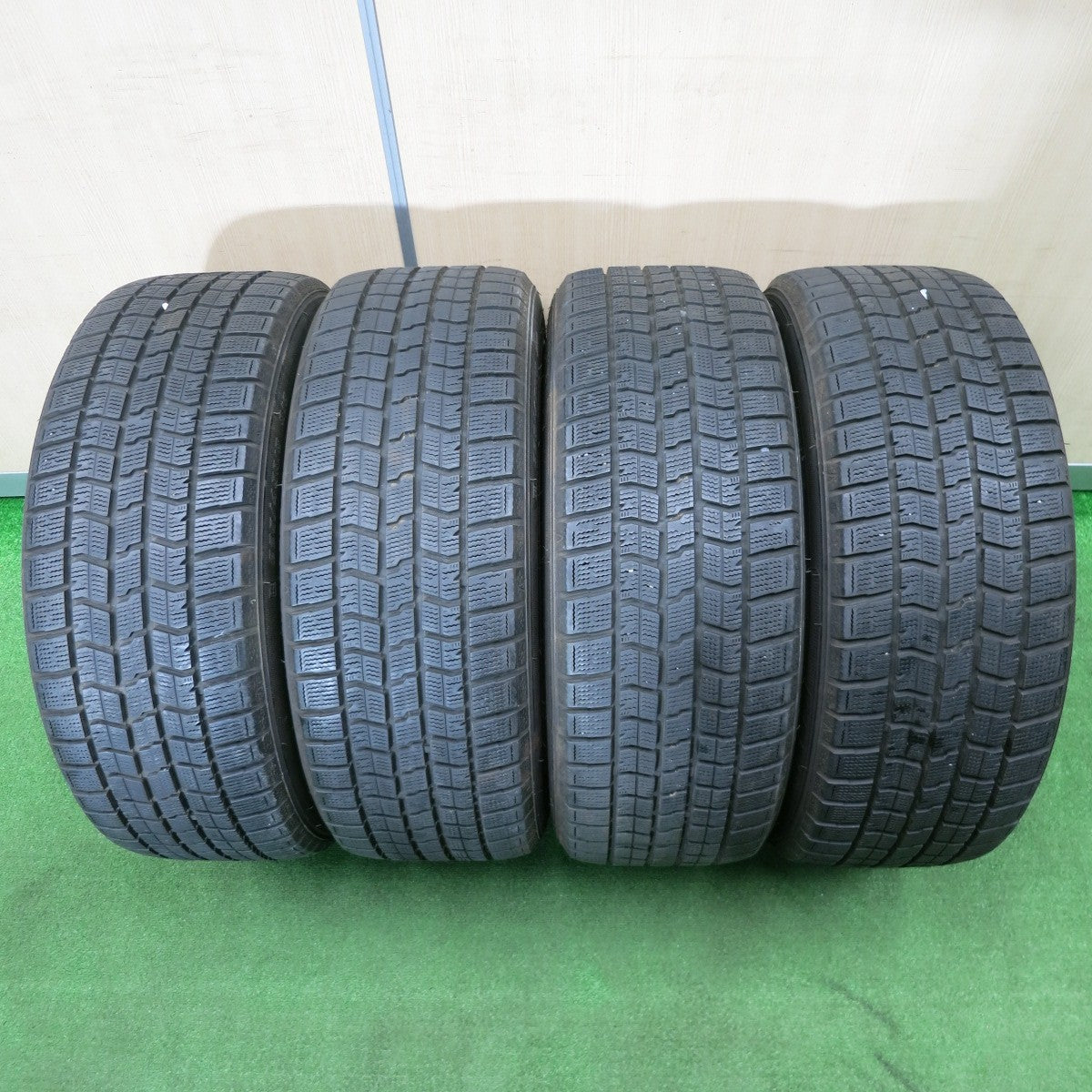 [送料無料] バリ溝！キレイ！8.5分★BMW 等 BAOKANG KE3S010 225/45R18 スタッドレス グッドイヤー アイスナビ7 18インチ PCD120/5H★5010404NJス
