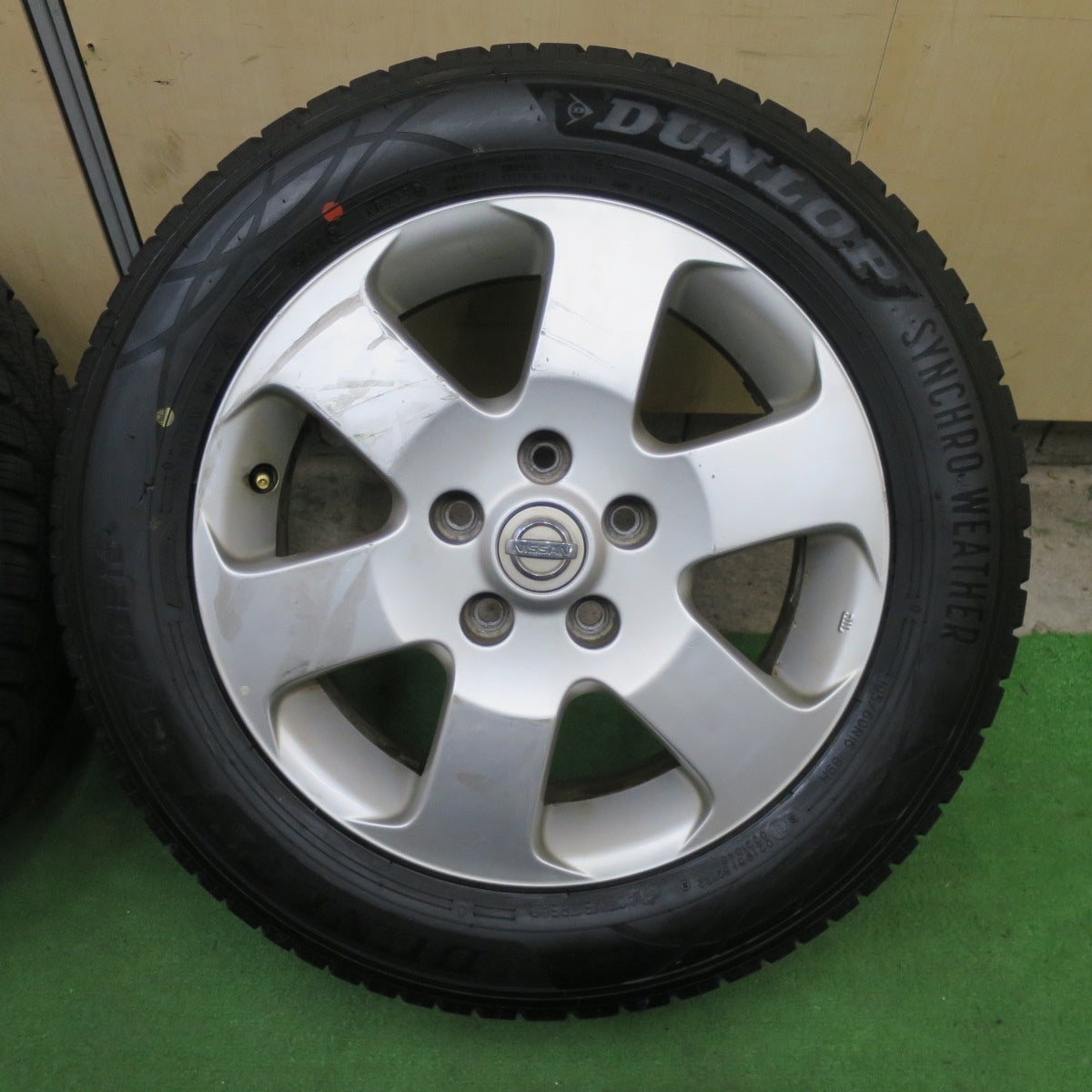 バリ溝！25年！9.5分★日産 C25 セレナ 純正 195/60R16 ダンロップ SYNCHRO WEATHER オールシーズン 16インチ PCD114.3/5H★6021402TTス