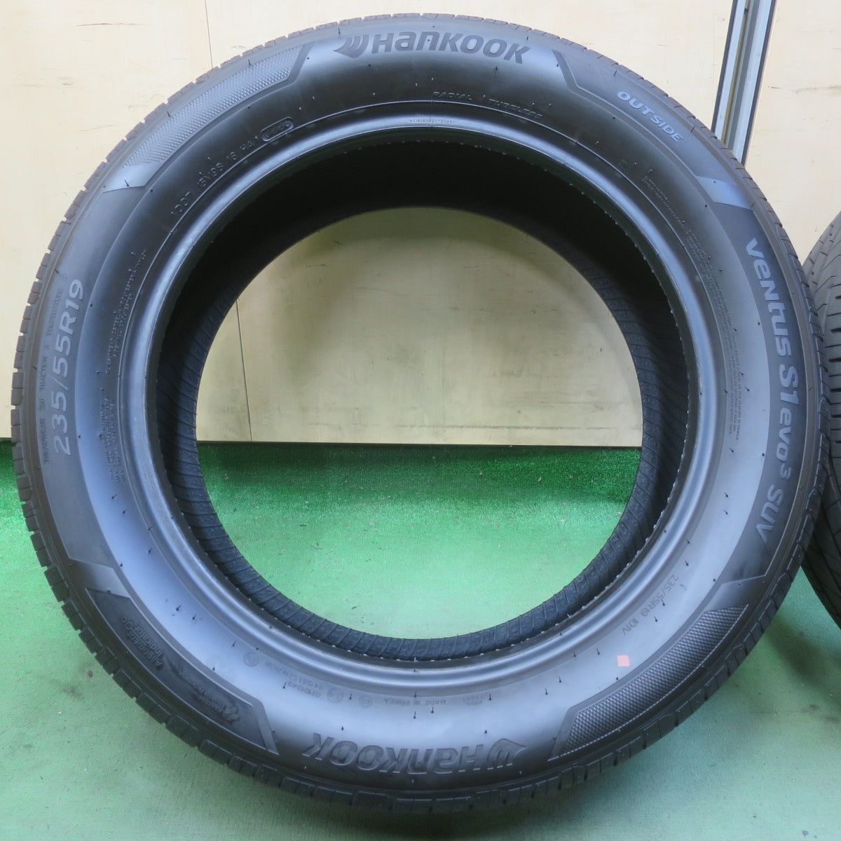 新車外し！26年◎235/55R19 ハンコック ベンタス S1 evo3 SUV タイヤ 19インチ RAV4 レクサス RX エクストレイル 等◎6083121イノタ