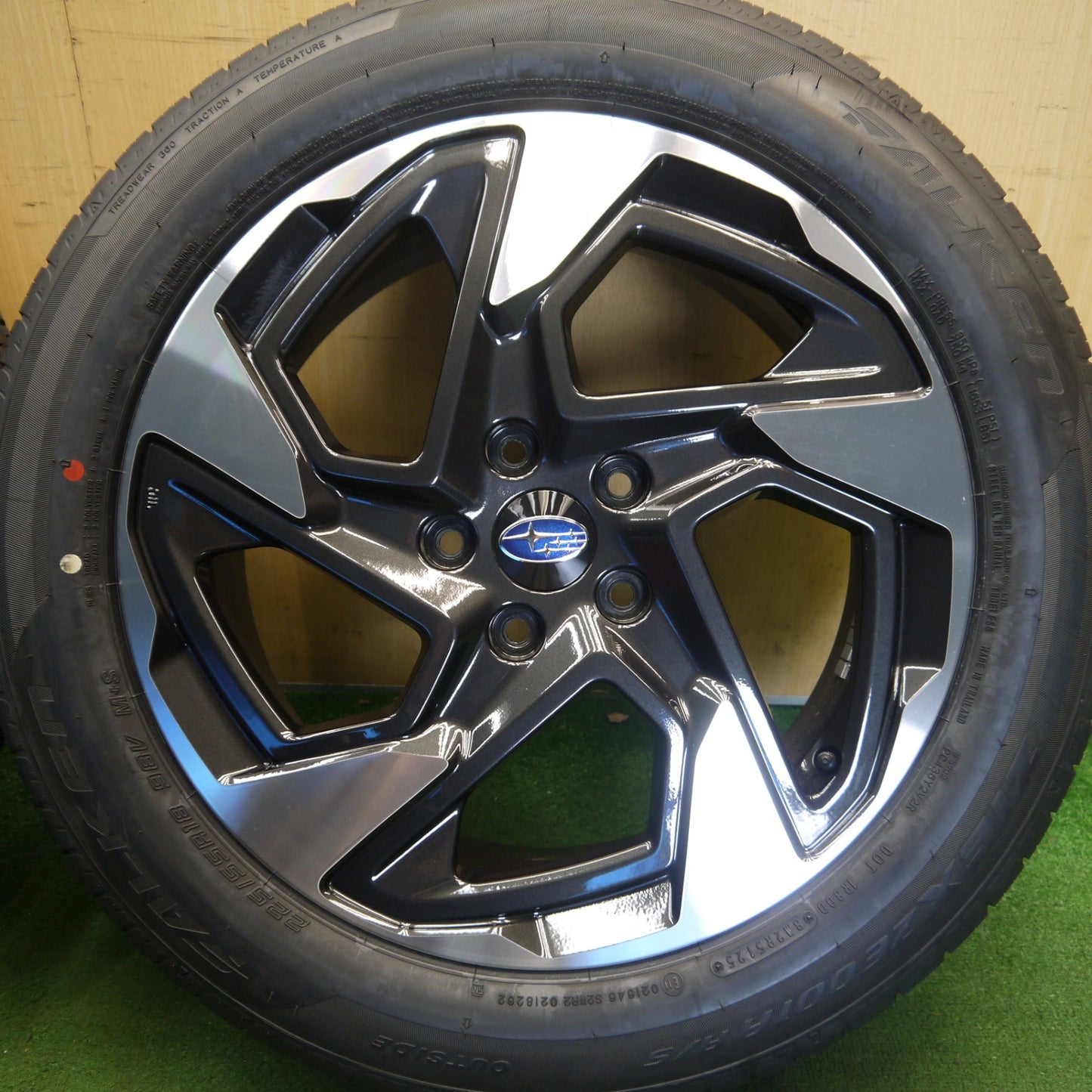 新車外し！25年★スバル クロストレック 純正 225/55R18 ファルケン ZIEX ZE001A A/S 18インチ PCD114.3/5H★6060907Hノ