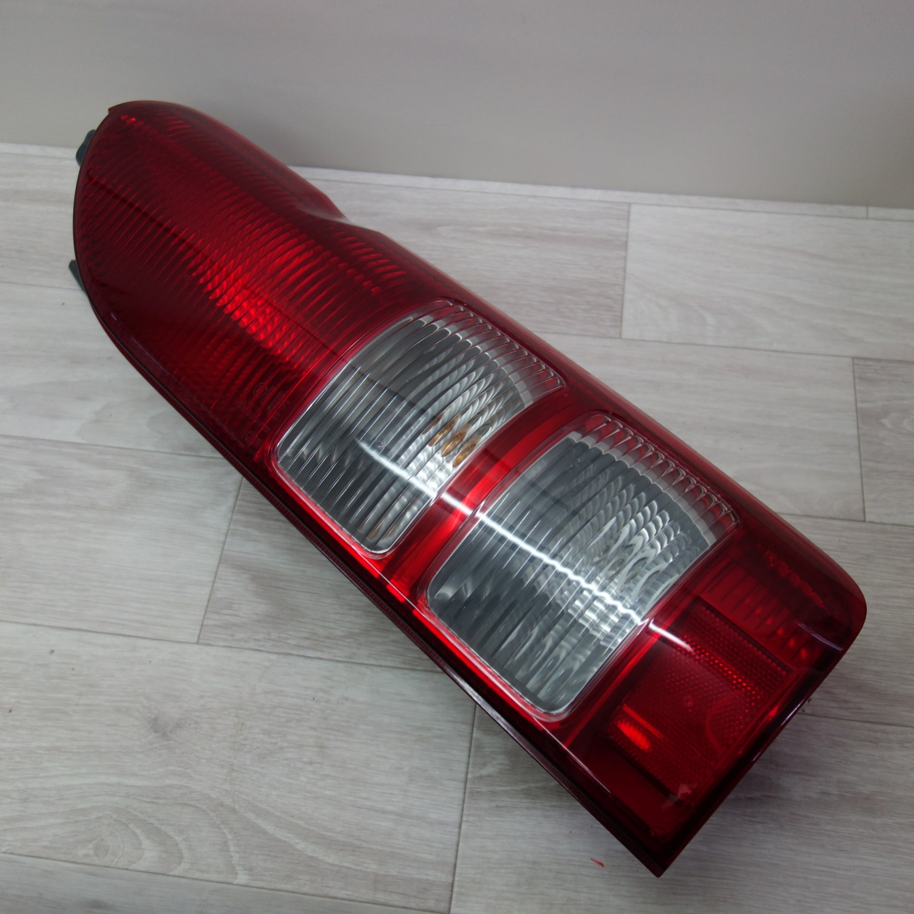 送料無料] 左右セット☆トヨタ 200系 前期 ハイエース 純正