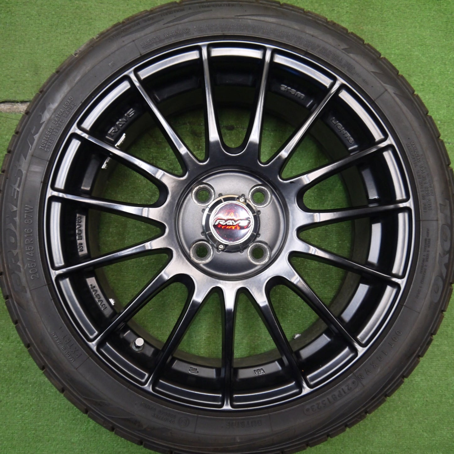 バリ溝！23年！キレイ！9.5分★RAYS 57XV gram LIGHTS 205/45R16 トーヨー プロクセス TR1 レイズ グラムライツ 16インチ PCD100/4H★5042301Hノ