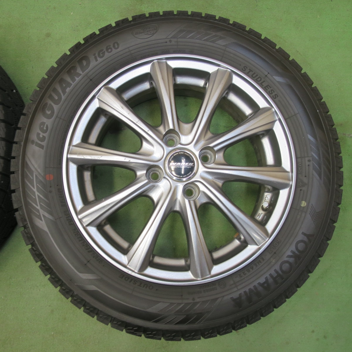 バリ溝！22年！9分★スタッドレス 185/65R15 ヨコハマ アイスガード iG60 WAREN ヴァーレン 15インチ PCD100/4H★6022305イス