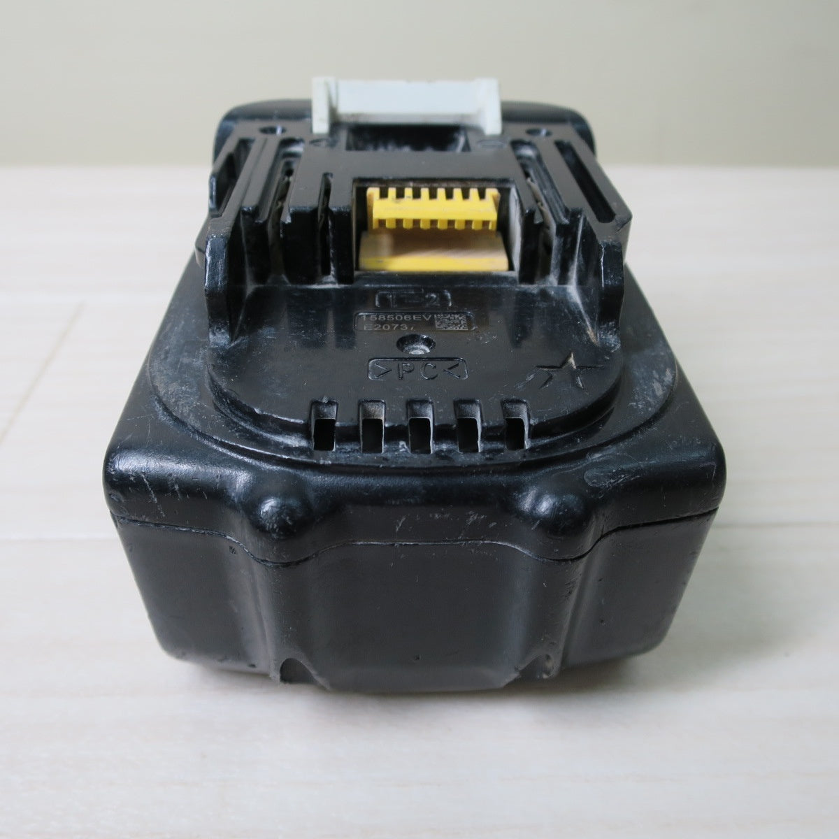 [送料無料] ☆マキタ 純正 リチウム イオン バッテリー BL1850 DC18V 5.0Ah 電動 工具 makita LITHIUM-ION インパクトドライバ 等☆