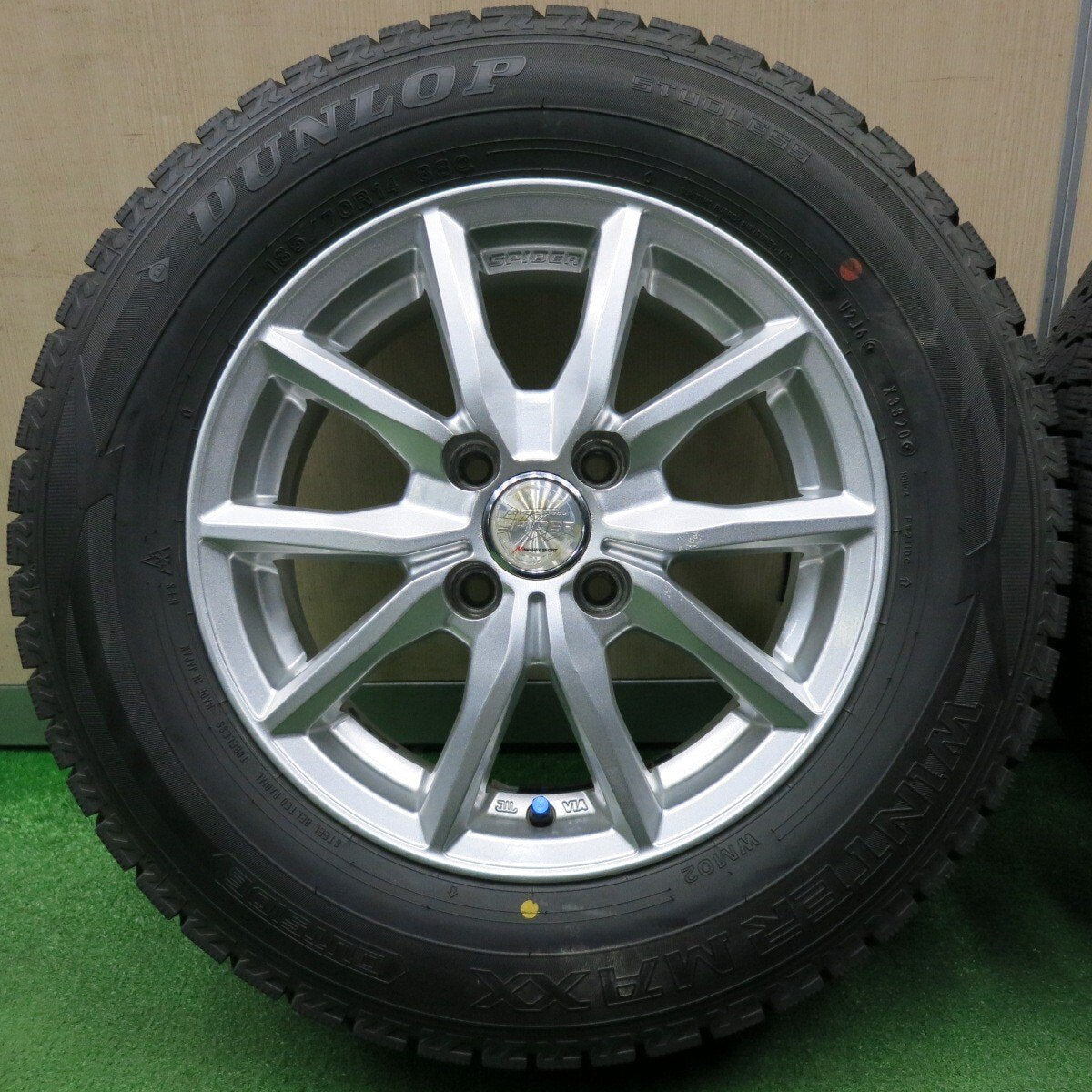バリ溝！9.5分★スタッドレス 185/70R14 ダンロップ ウインターマックス WM02 EURO SPEED SPIDER MANARAY SPORT 14インチ PCD100/4H★4122905NJス