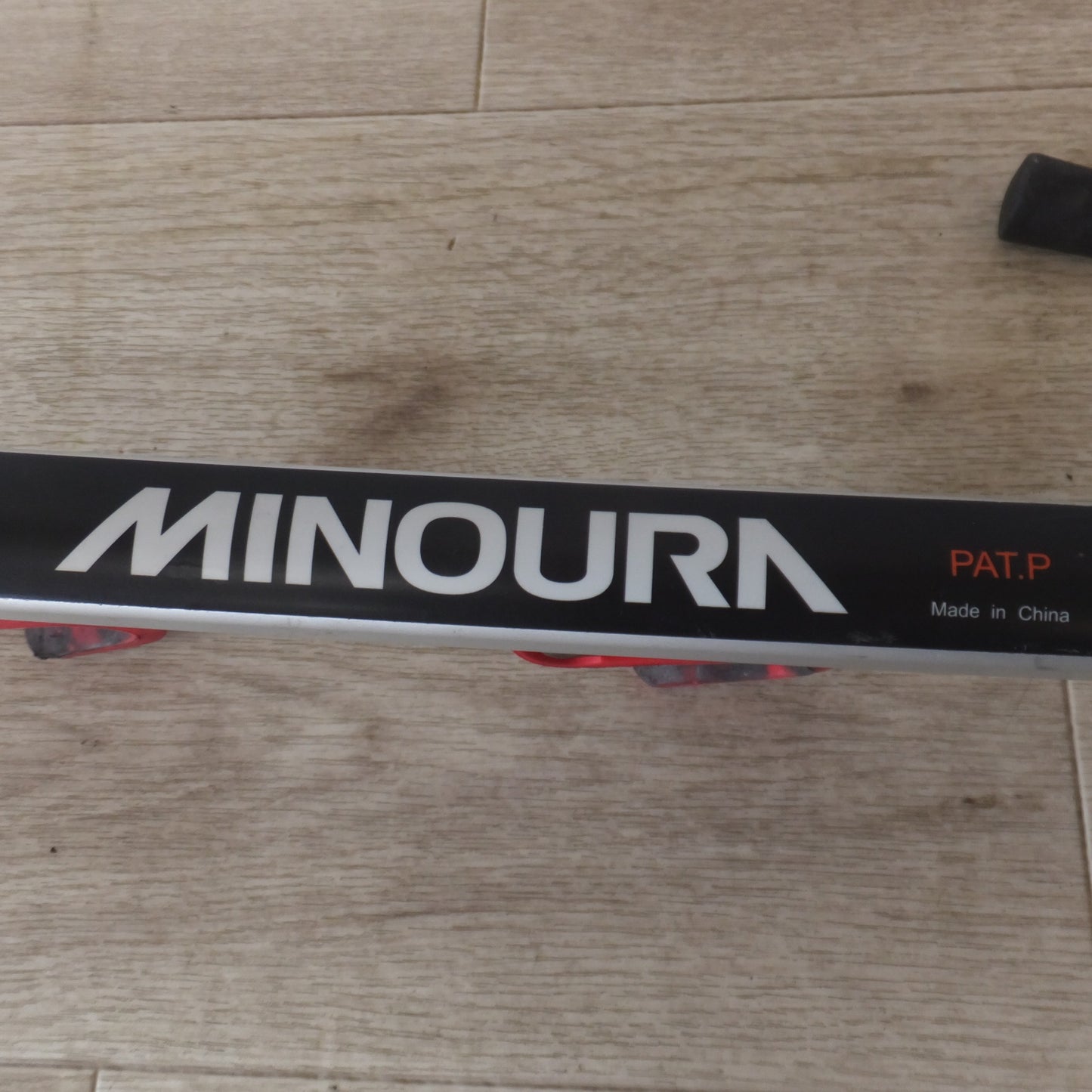 [送料無料] ★ミノウラ MINOURA 自転車展示台 ディスプレイスタンド DS-532-600L(?)★