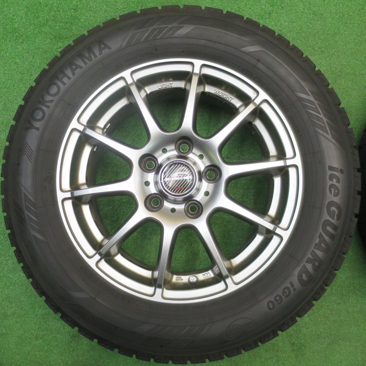 バリ溝！22年！キレイ！9分★スタッドレス 195/65R15 ヨコハマ アイスガード iG60 SCHNEIDER シュナイダー 15インチ PCD114.3/5H★5111104NJス