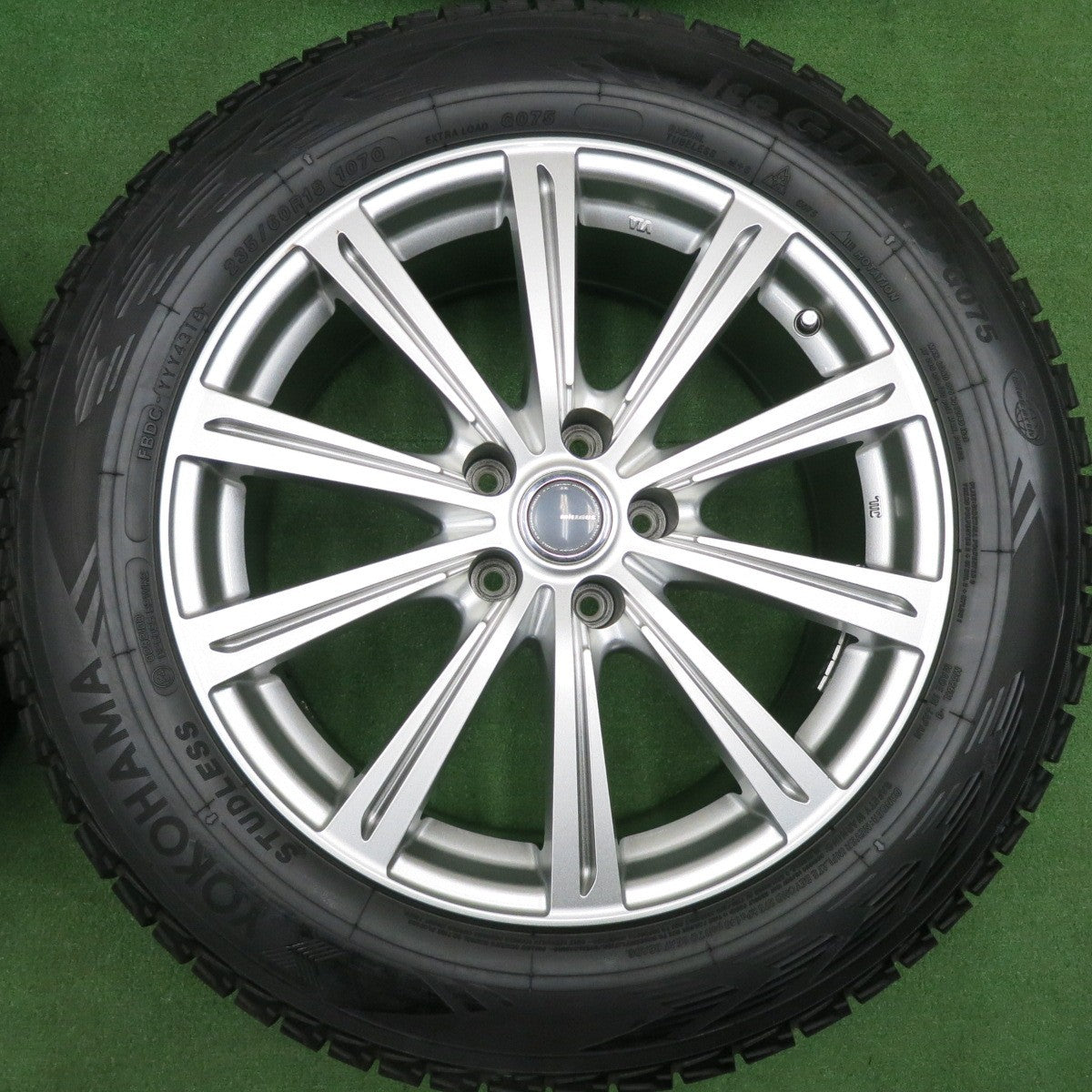 [送料無料] バリ溝！キレイ！9.5分★スタッドレス 235/60R18 ヨコハマ アイスガード G075 MiLLOUS ミルアス 18インチ PCD114.3/5H★5011205HAス