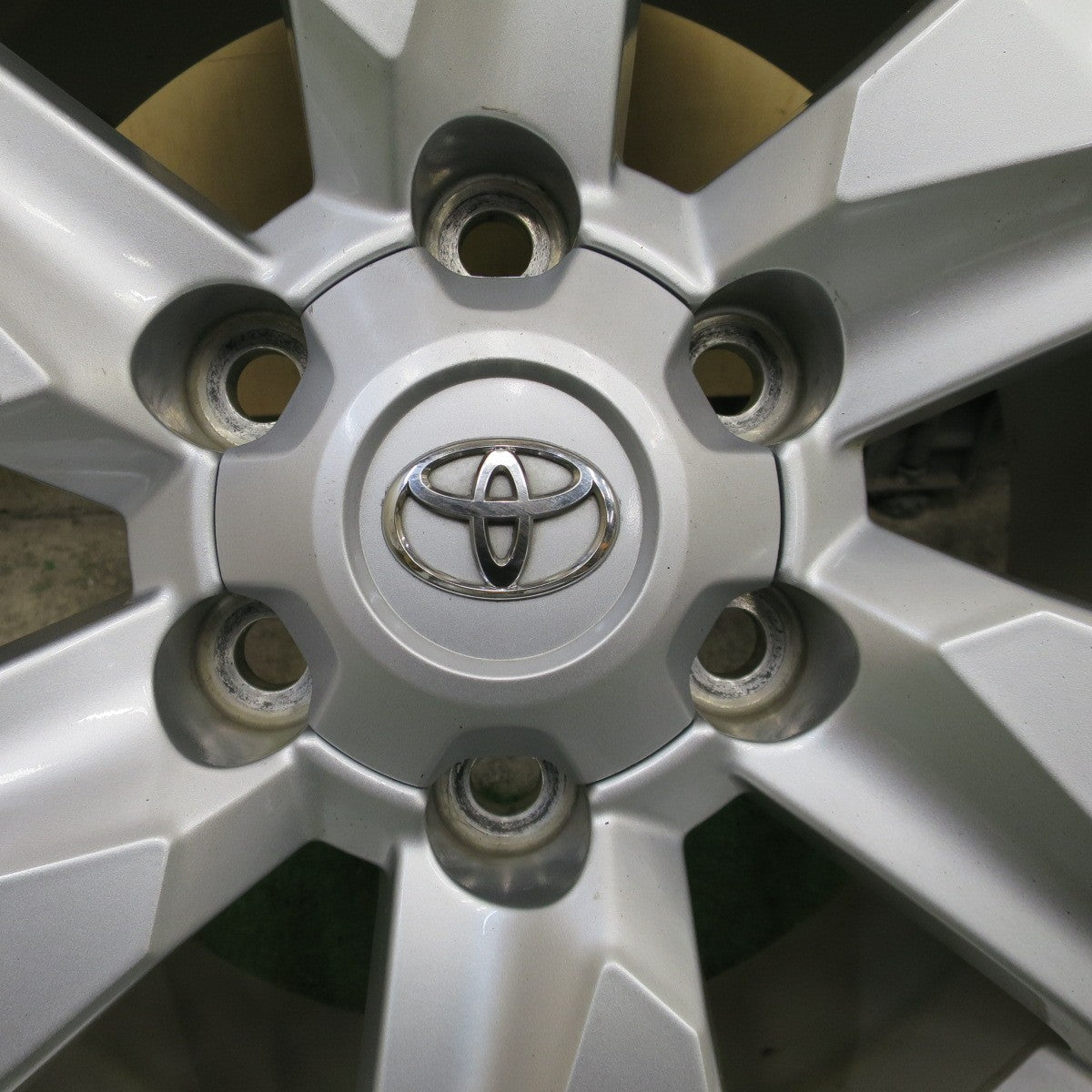 キレイ★トヨタ 150系 ランクル プラド 純正 ホイール 17インチ 17×7.5J PCD139.7/6H★6051903NGホ
