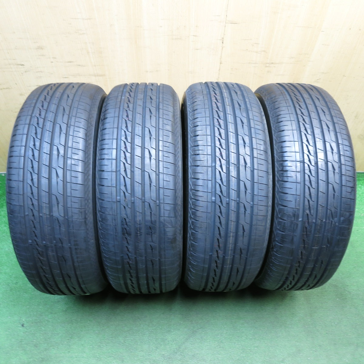 未使用！22年◎225/60R17 ブリヂストン アレンザ LX100 タイヤ 17インチ エクストレイル XV フォレスター アルファード 等◎6100204KKノタ