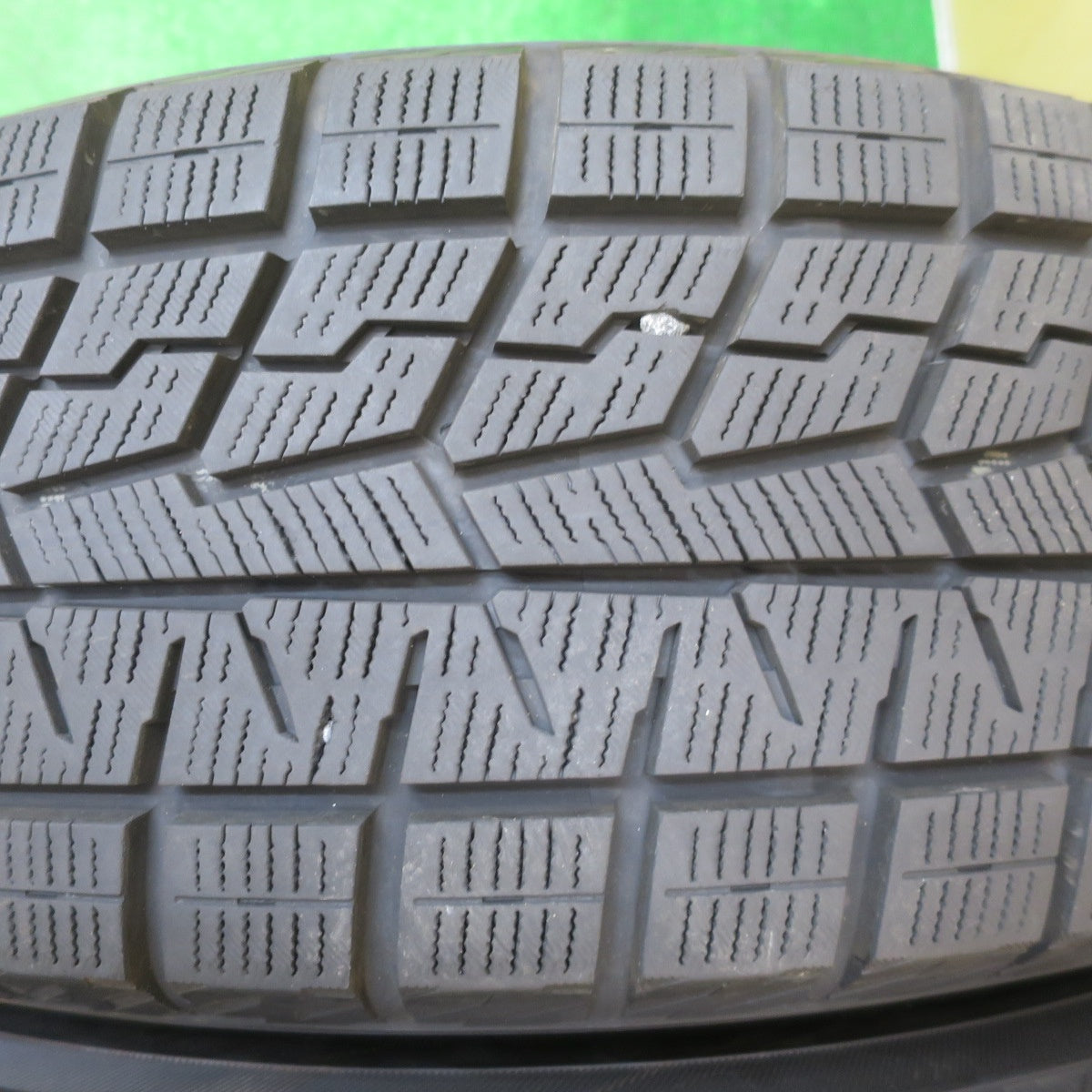 バリ溝！21年！キレイ！9分★スタッドレス 195/65R16 ヨコハマ アイスガード iG70 HI-BLOCK JERRARD ハイブロック ジェラード 16インチ PCD100/4H★5110702NJス