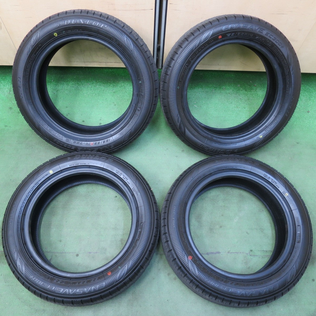 新車外し！25年★155/65R14 ダンロップ エナセーブ EC300+ タイヤ 14インチ ワゴンR ムーブ タント N-BOX スペーシア デイズ 等★5121007イノタ