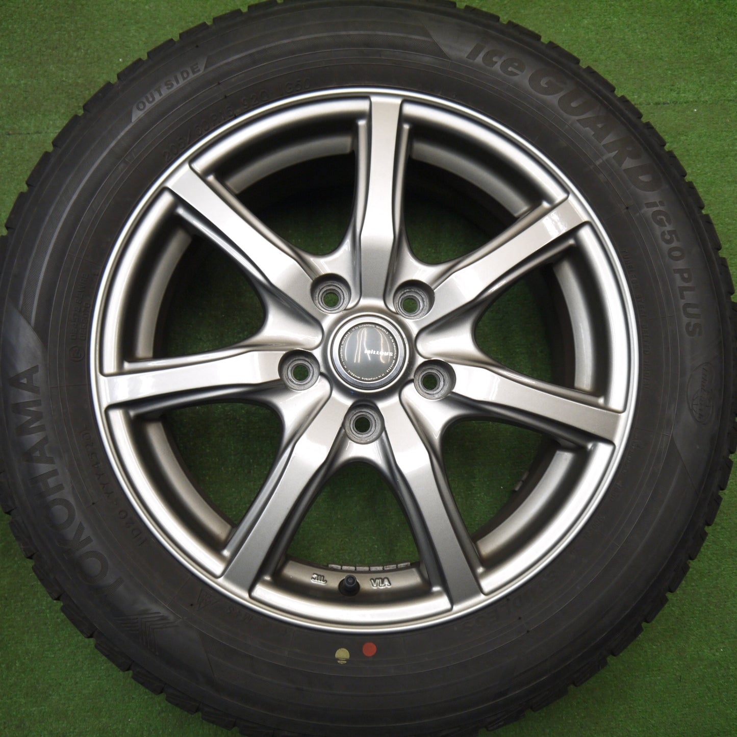 バリ溝！キレイ！8.5分★スタッドレス 205/60R16 ヨコハマ アイスガード iG50 プラス MILLOUS Ki ミルアス 16インチ PCD114.3/5H★6011404Hス