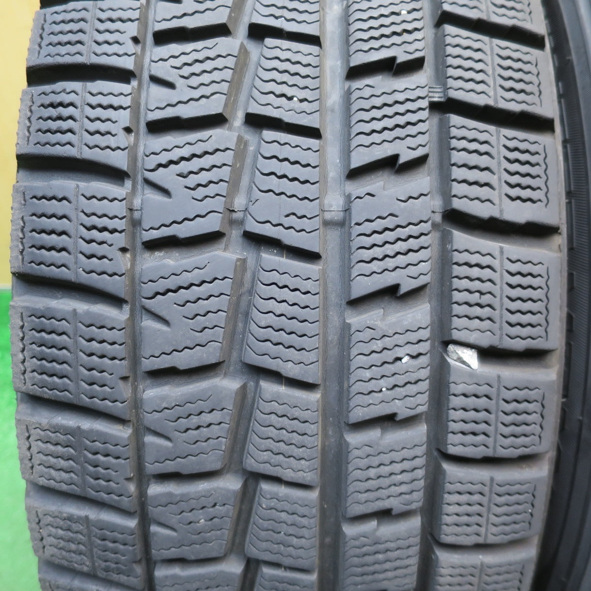 バリ溝！キレイ！9.5分★アウディ 等 AGA Nexta 215/60R16 スタッドレス ダンロップ ウインターマックス WM01 16インチ PCD112/5H★6021804NJス