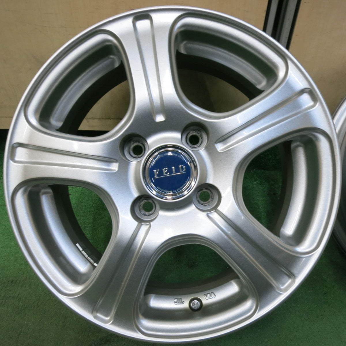 キレイ☆FEID ブリヂストン製 ホイール 14インチ 14×5.5J PCD100/4H 