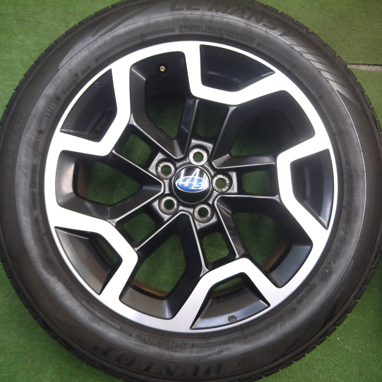 [送料無料] バリ溝！9分★スバル XV 純正 225/55R17 ヨコハマ ブルーアース RV-02 ダンロップ LE MANS V 17インチ PCD100/5H★5022811Hノ