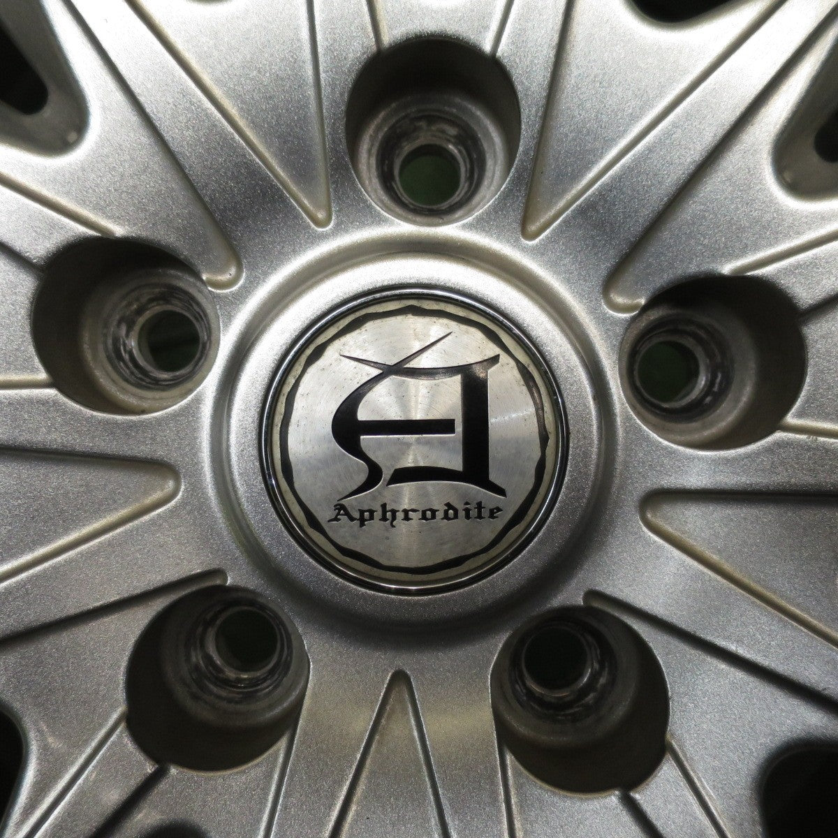4本価格！21年★スタッドレス 205/60R16 グリップマックス GRIP ICE X ホワイトレター Aphrodite アフロディーテ 16インチ PCD114.3/5H★5060401NJス