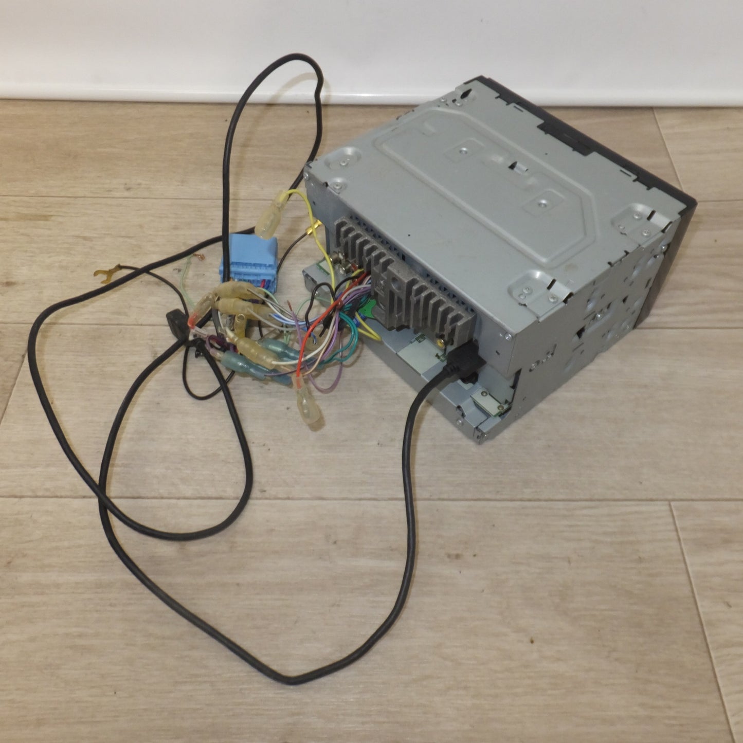 [送料無料] 現状品★カロッツェリア carrozzeria AVメインユニット FH-780DVD[64]★