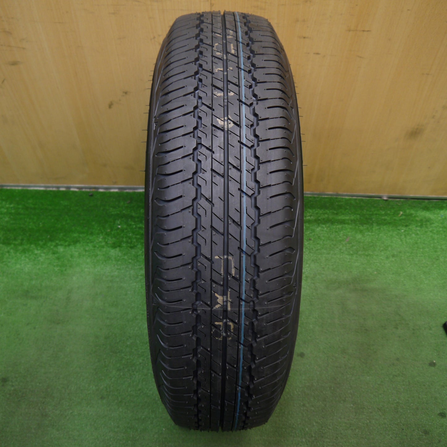 新車外し！24年！1本★スズキ ジムニー シエラ 純正 スチール 195/80R15 ダンロップ AT20 グラントレック スペア 15インチ PCD139.7/5H★5051910Hノ