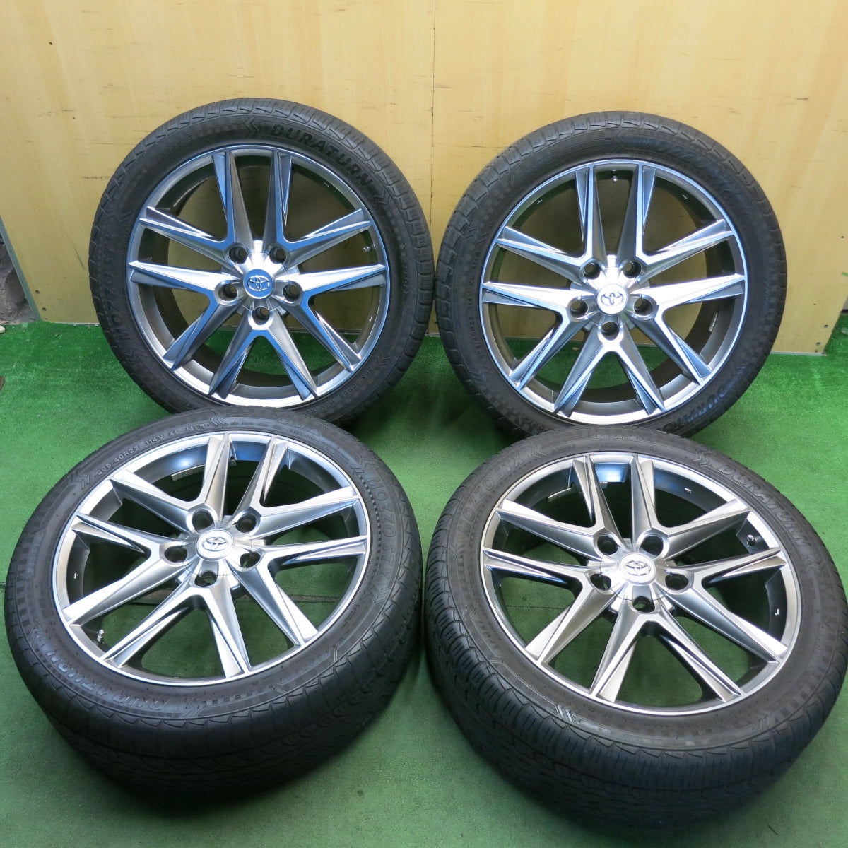 キレイ◎トヨタ 純正 タイプ ランクル 200 等 305/40R22 デュラターン MOZZO STX 22インチ PCD150/5H◎6062502HAノ