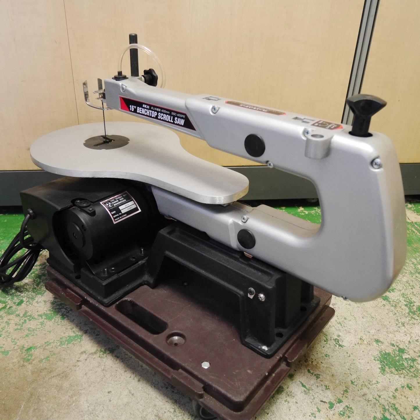 [送料無料] キレイ！替刃5本付き☆SK11 藤原産業 400mm 卓上 糸鋸盤 SSC-400PE 電動 工具 切断機 木工 細かい 曲線 切断 細工 切断☆