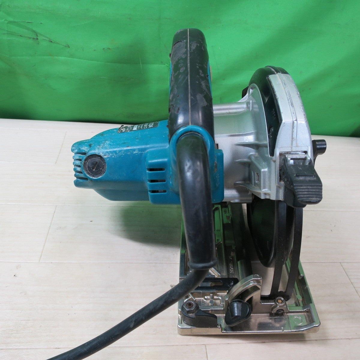 [送料無料] ☆マキタ 165mm 電子造作用 精密 マルノコ 5617CBA 電動 工具 丸のこ コード式 丸ノコ Makita☆