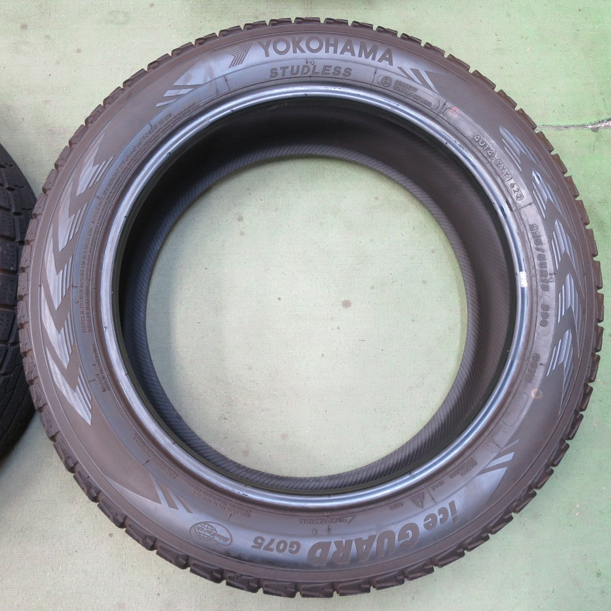 4本価格！22年◎スタッドレス 225/55R19 ヨコハマ アイスガード G075 タイヤ 19インチ 40系 アルファード ヴェルファイア 等◎6092301イスタ