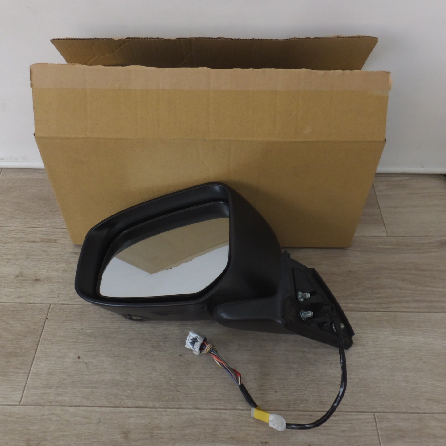 [送料無料] 現状品★日産 NISSAN 純正 デイズ DBA-B21W ドアミラー ISHIZAKI 538 左★