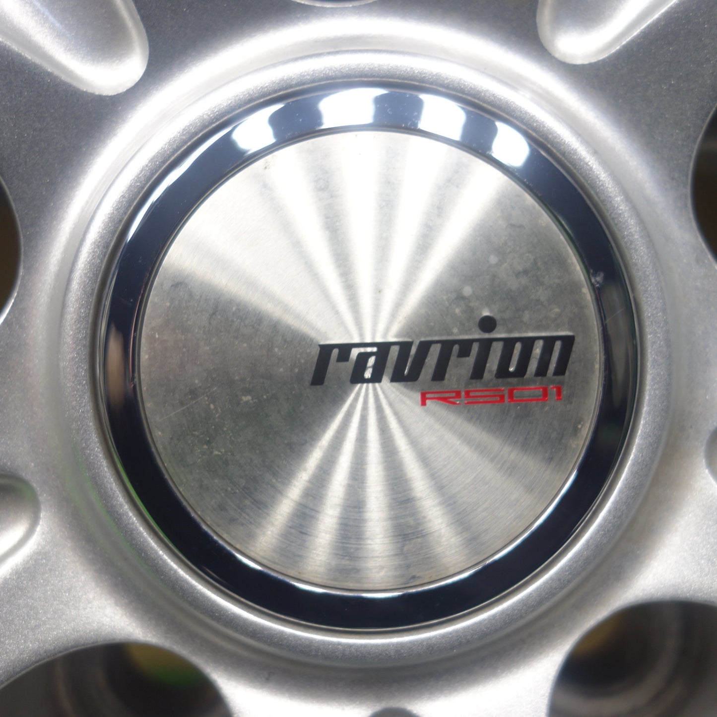 バリ溝！キレイ！9.5分★スタッドレス 225/65R17 グッドイヤー アイスナビ SUV ravrion RS01 ラブリオン 17インチ PCD114.3/5H★5122106KTス
