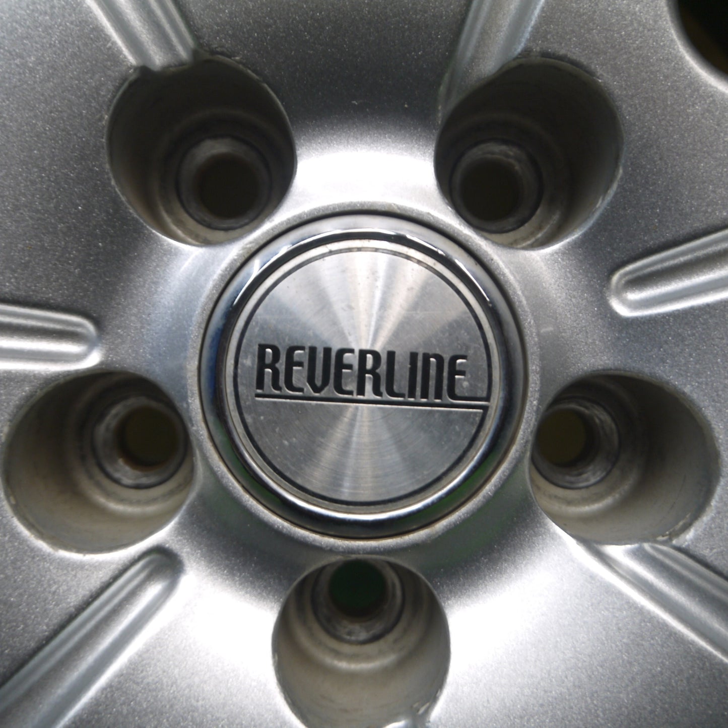 [送料無料] キレイ★プリウス 等 195/65R15 スタッドレス ヨコハマ アイスガード iG50 プラス REVERLINE リバーライン 15インチ PCD100/5H★4120307Hス