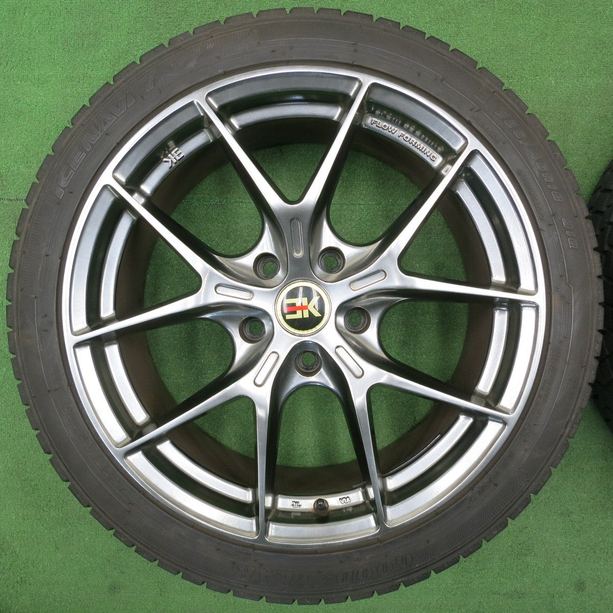 [送料無料] バリ溝！キレイ！8.5分★BMW 等 BAOKANG KE3S010 225/45R18 スタッドレス グッドイヤー アイスナビ7 18インチ PCD120/5H★5010404NJス