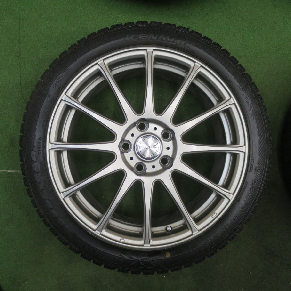 バリ溝！キレイ！9分★スタッドレス 225/45R18 グッドイヤー アイスナビ6 ravrion LUMIERE ラブリオン 18インチ PCD114.3/5H★6022503TTス