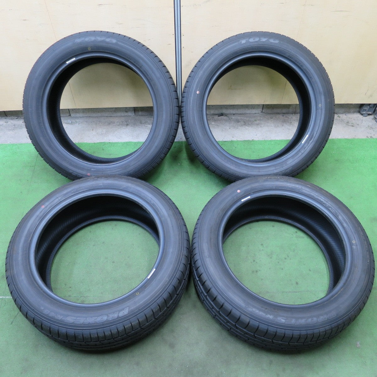 新車外し！23年★225/55R19 トーヨー プロクセス R46A タイヤ 19インチ ハリアー CX-5 CX-8 ヴェルファイア アルファード 等★6031301NGノタ