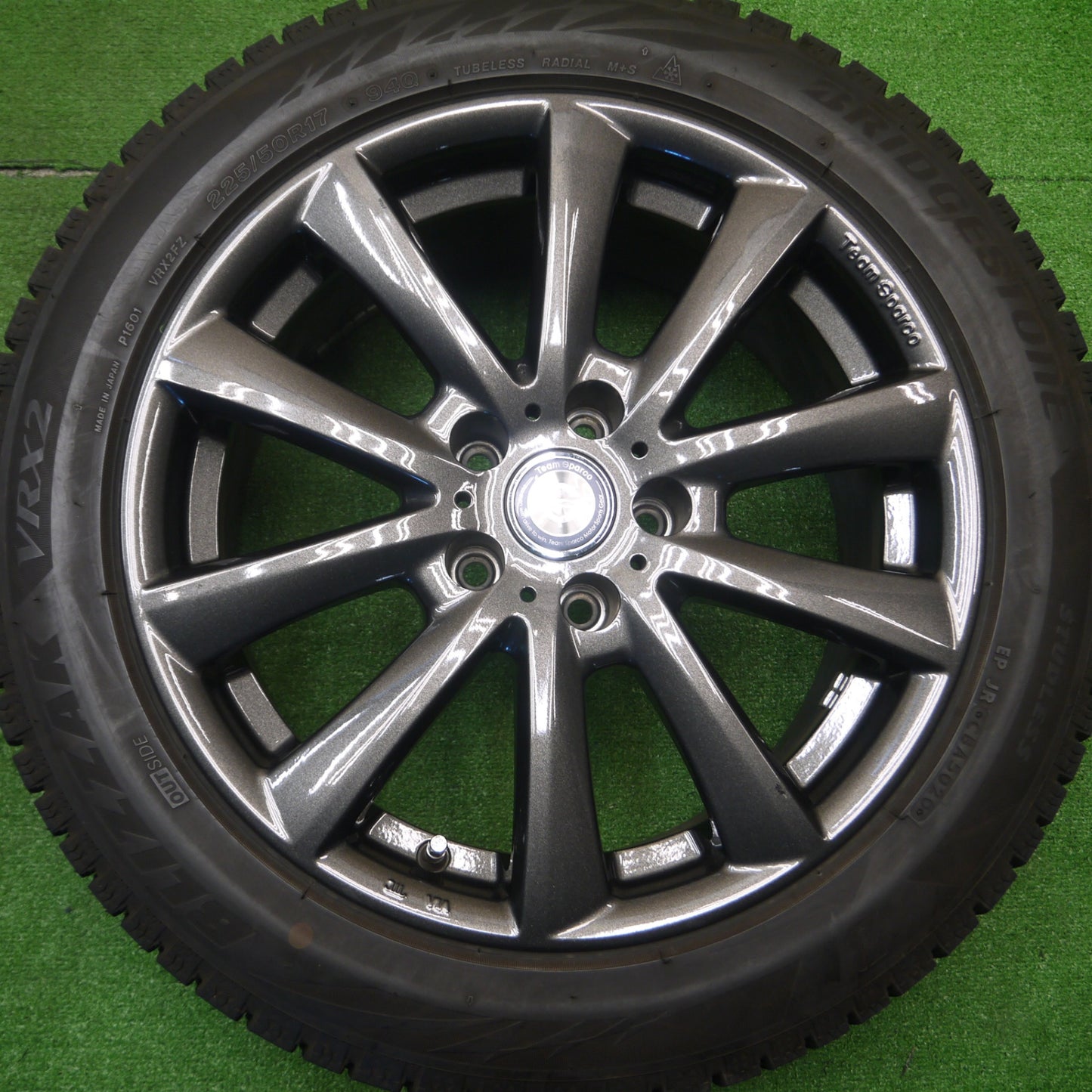 [送料無料] バリ溝！20年！キレイ！9.5分★BMW アウディ 等 225/50R17 スタッドレス ブリヂストン ブリザック VRX2 Team Sparco チームスパルコ PCD112/5H★4102505Hス